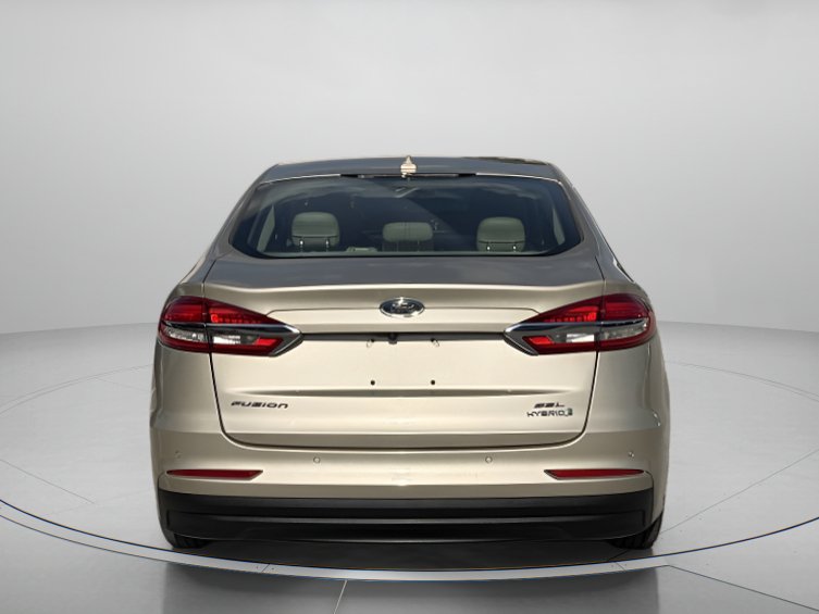 Used 2019 Ford Fusion SEL FWD image 4