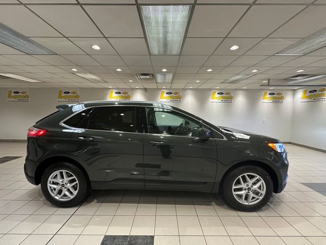 Certified 2024 Ford Edge SEL w/ Convenience Package AWD/4WD image 3
