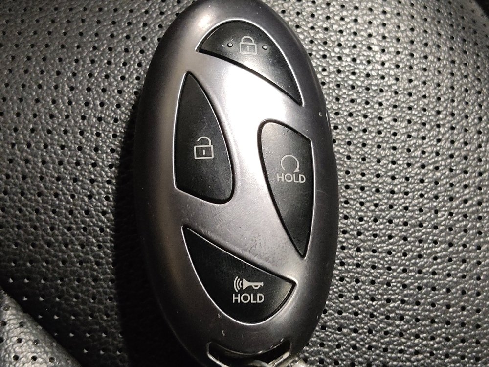 Used 2025 Hyundai Elantra Limited FWD image 32