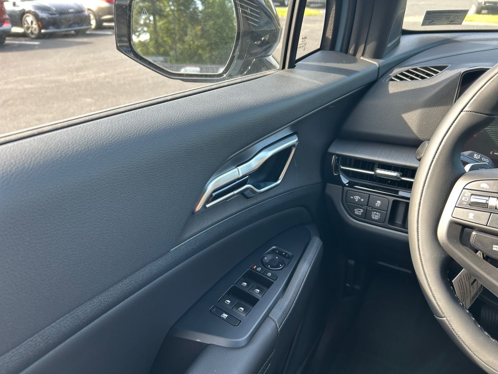 New 2027 Kia Sportage X-Line AWD/4WD image 16