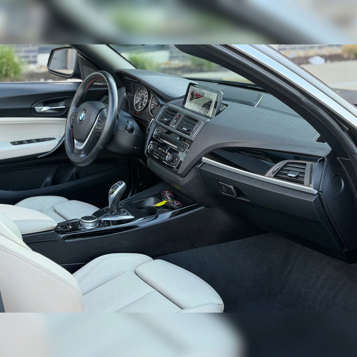 Used 2016 BMW 228i xDrive Convertible image 9