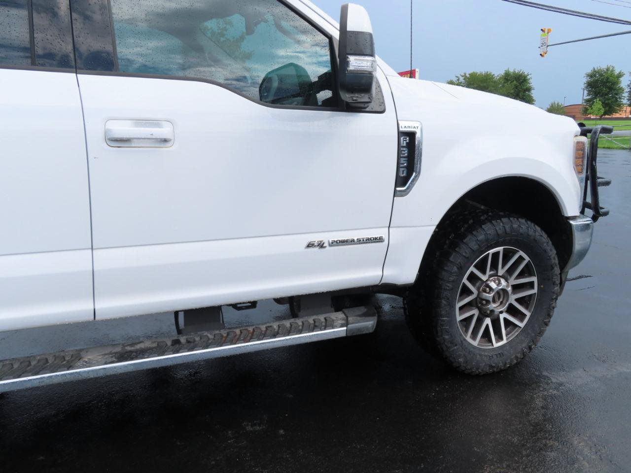 Used 2018 Ford F350 4x4 Crew Cab Super Duty image 25