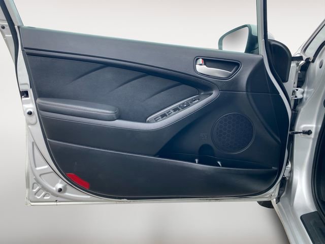 Used 2018 Kia Forte LX image 16