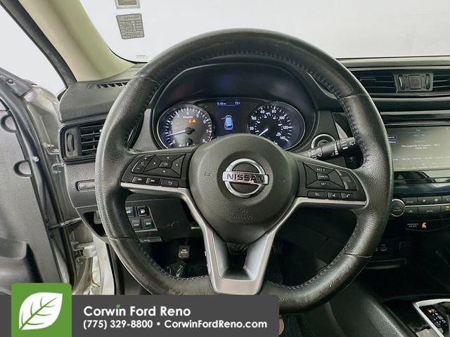 Used 2019 Nissan Rogue SV image 11
