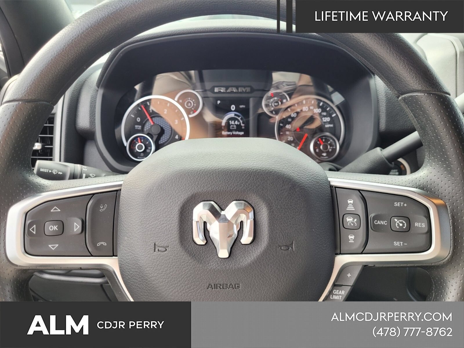 New 2025 RAM 4500 Tradesman AWD/4WD image 22