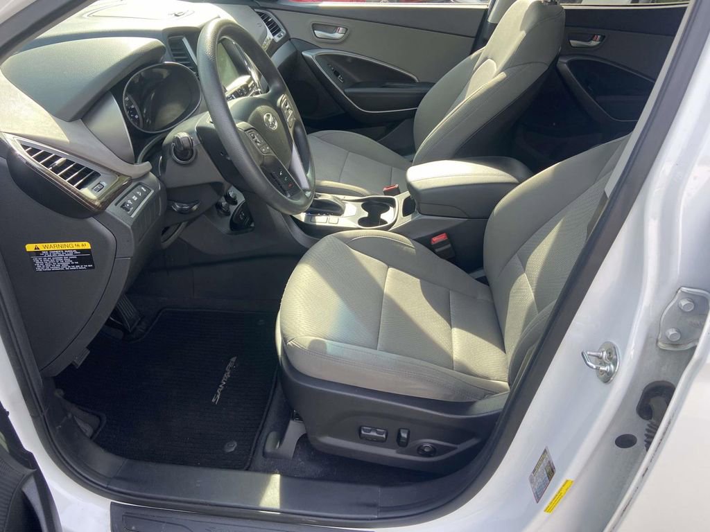 Used 2018 Hyundai Santa Fe Sport w/ 2.4L Value Package 02 FWD image 18