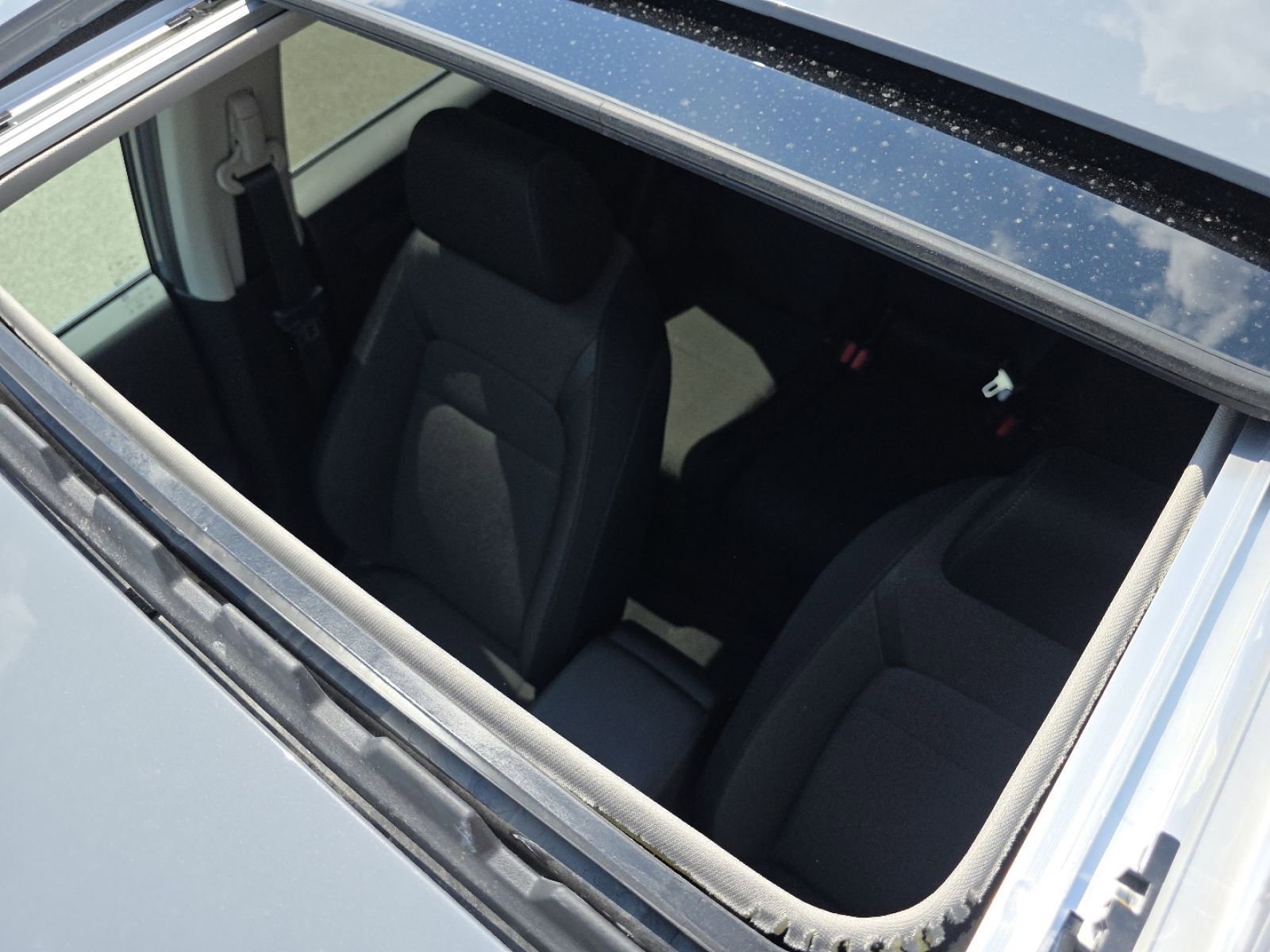 Certified 2024 Honda CR-V EX image 3