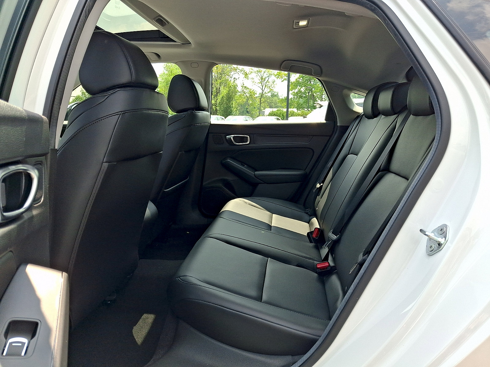 Certified 2024 Acura Integra FWD image 10