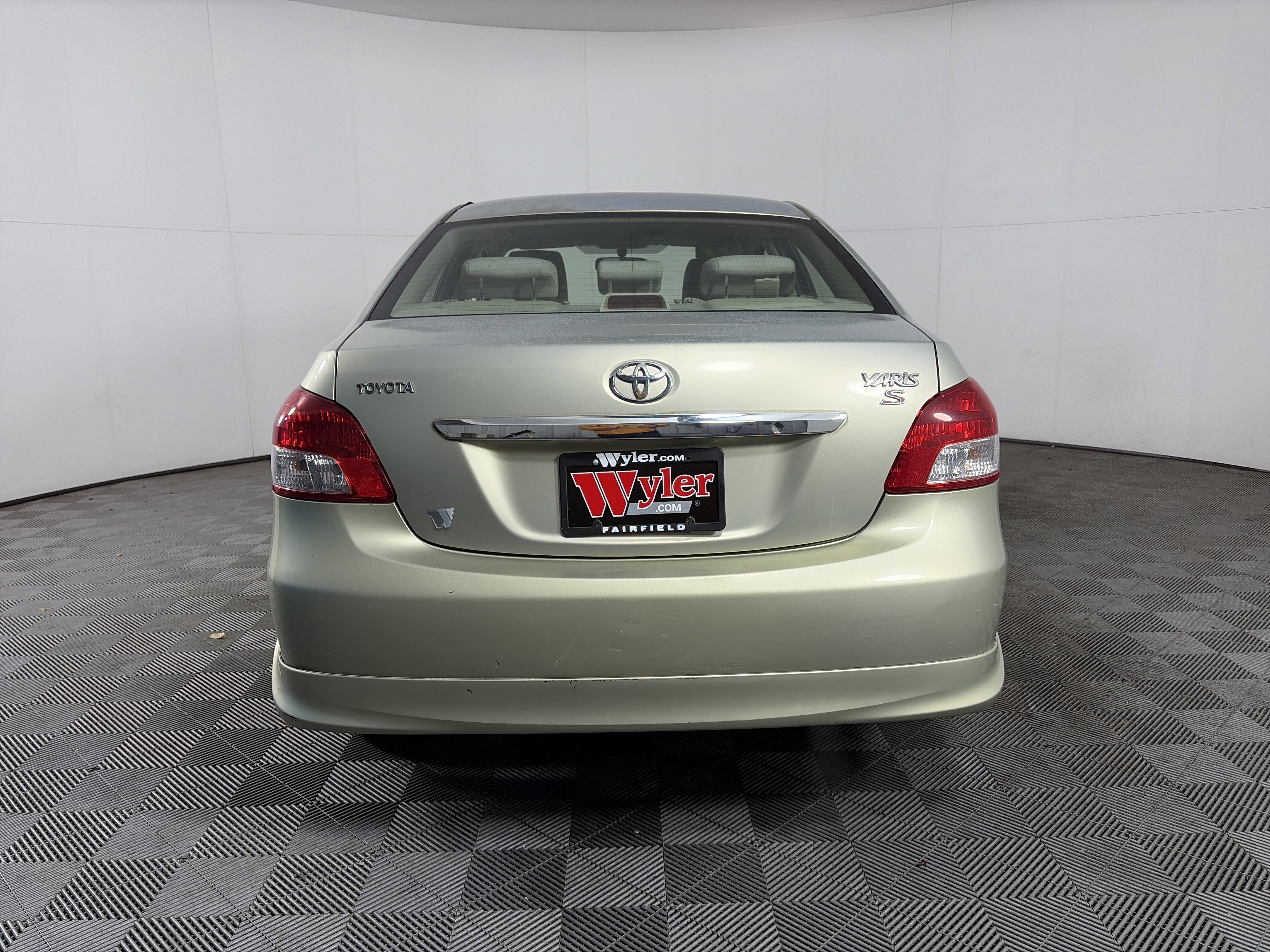 Used 2007 Toyota Yaris Sedan image 16