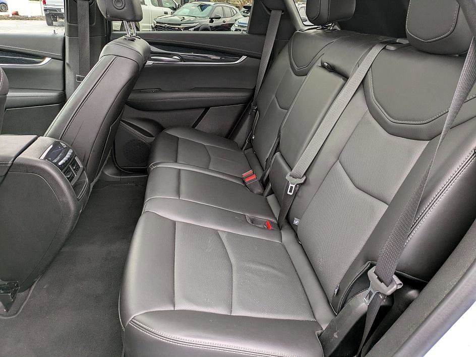 Certified 2025 Cadillac XT5 Premium Luxury image 31