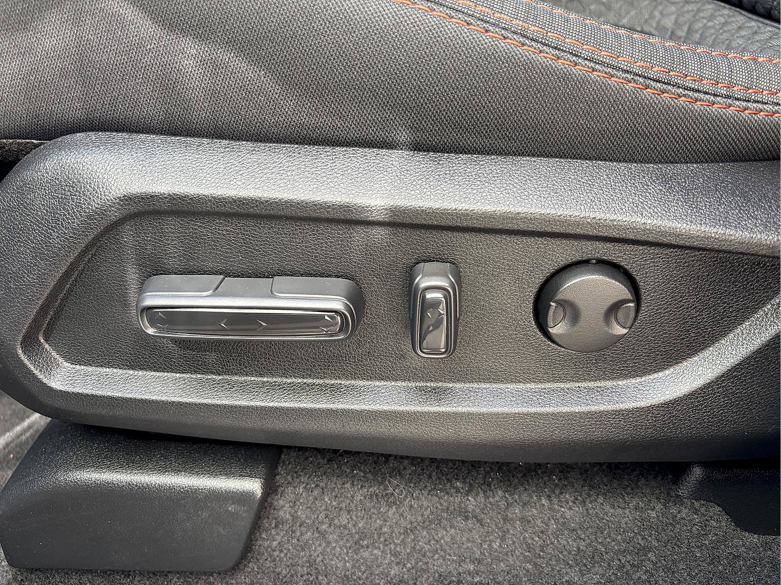 Certified 2025 Honda Pilot Sport image 14