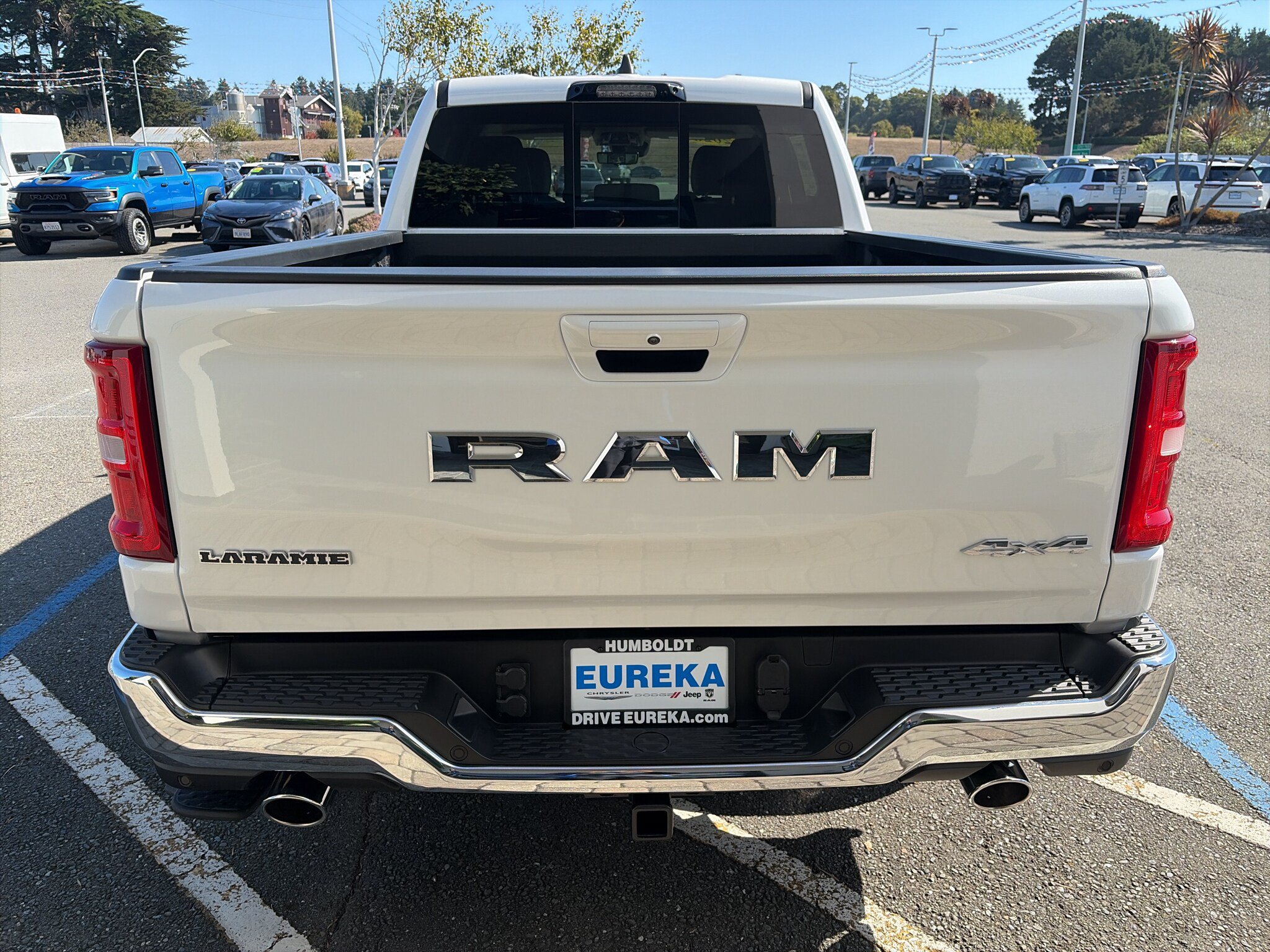 New 2026 RAM 1500 Laramie w/ Advanced Safety Group II AWD/4WD image 10