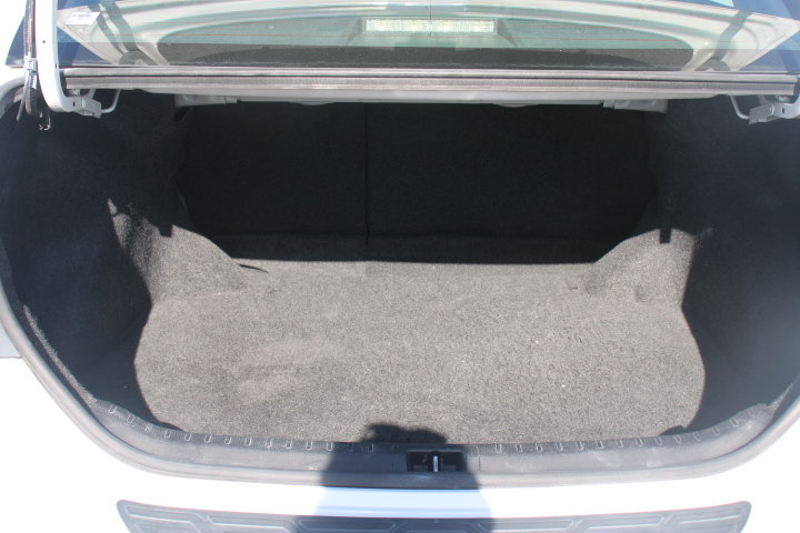 Used 2014 Toyota Corolla LE w/ Body Protection Package FWD image 14