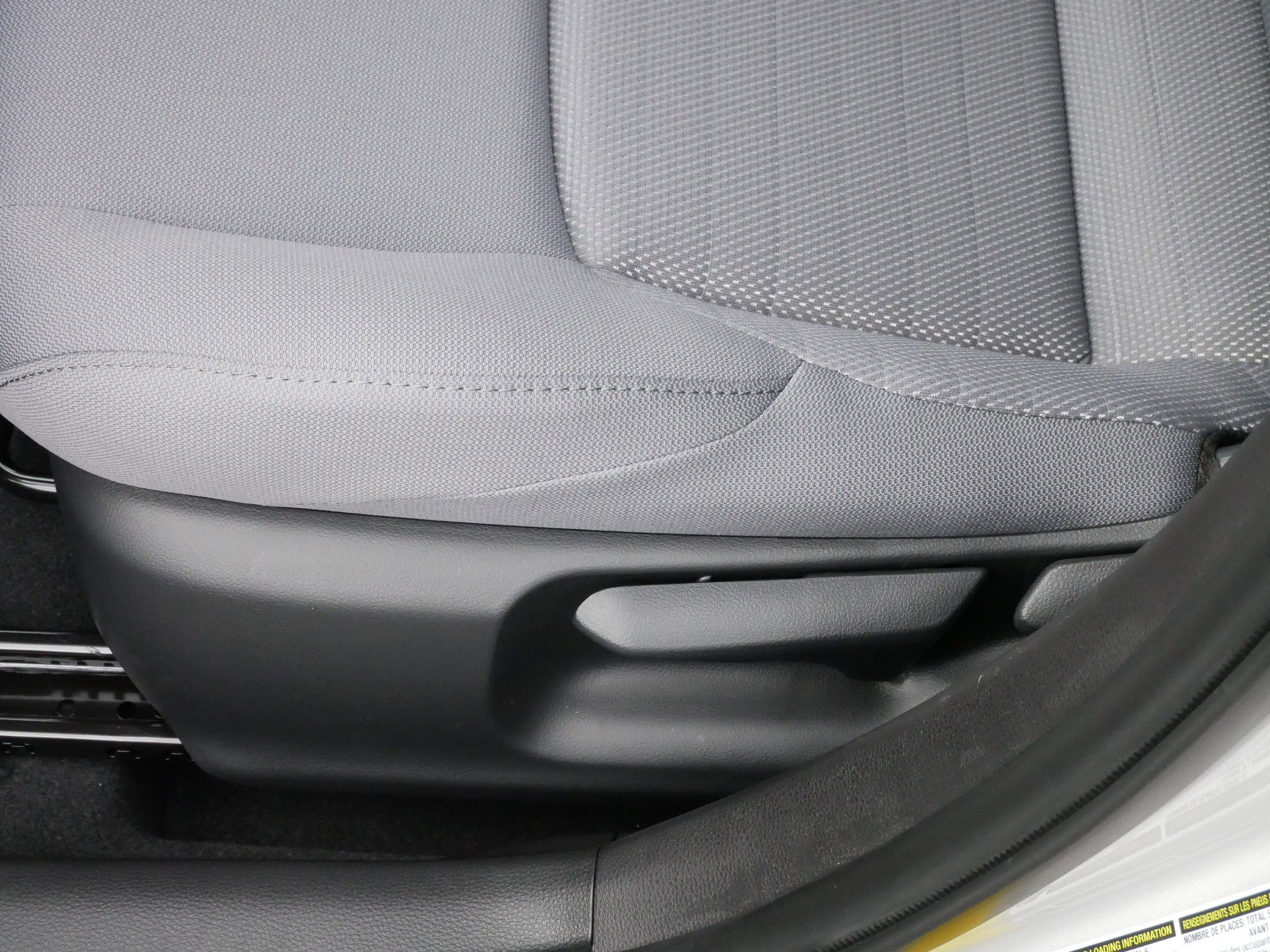 Certified 2025 Toyota Corolla SE image 20