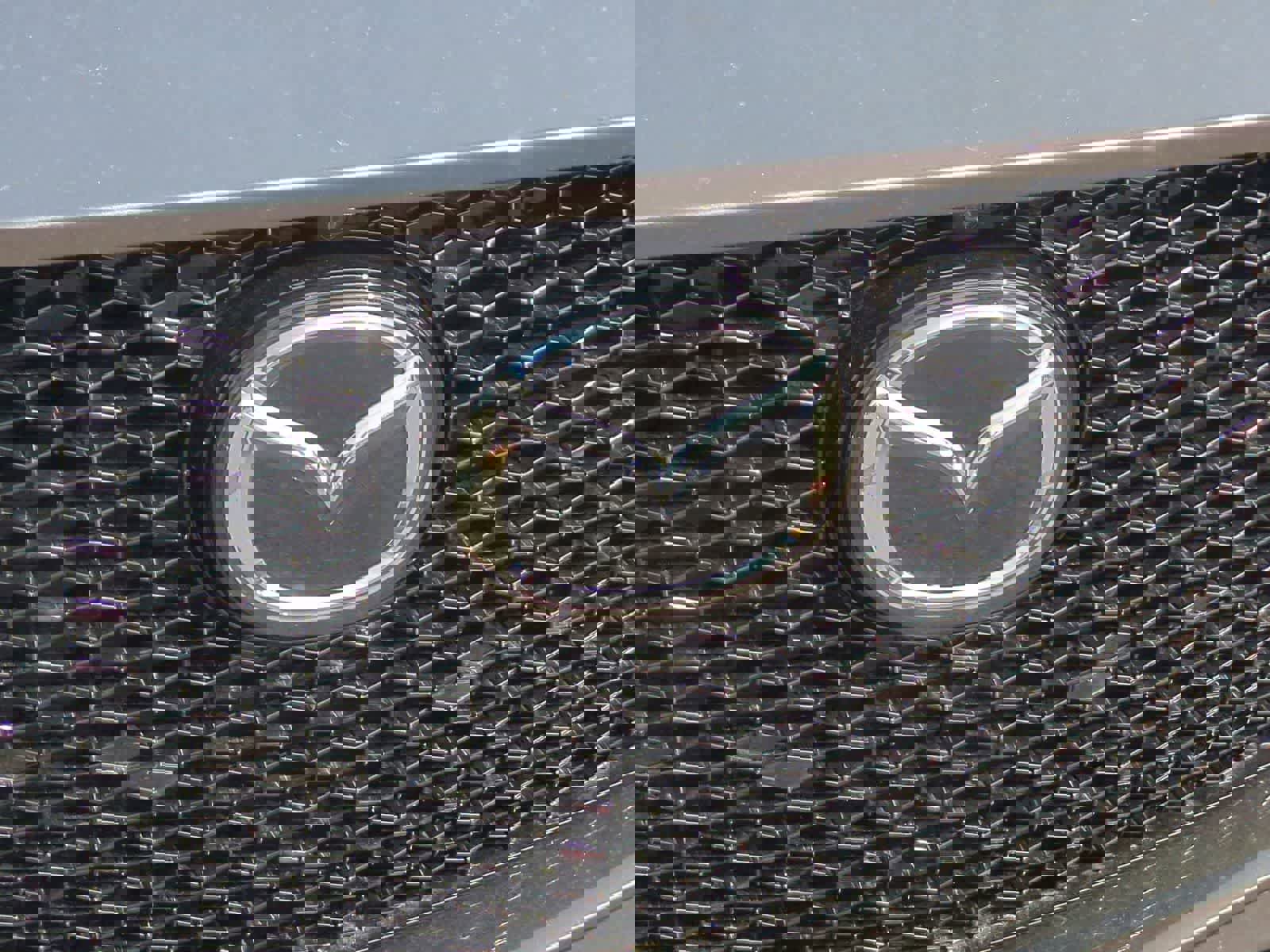 New 2026 MAZDA MAZDA3 Hatchback w/Premium Plus Pkg image 11