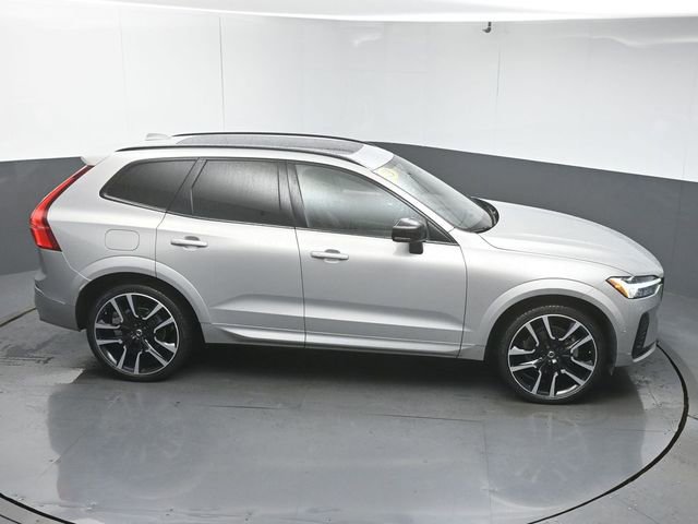 Used 2023 Volvo XC60 B5 Ultimate w/ Protection Package Premier image 49