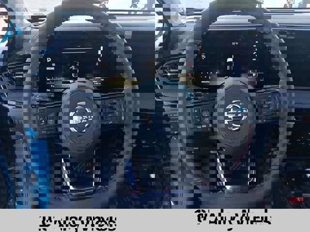 New 2026 Nissan Kicks SR image 11