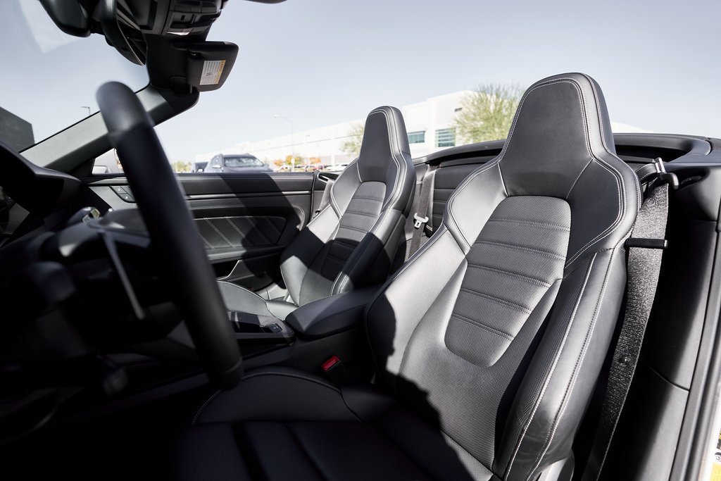 Used 2024 Porsche 911 Carrera GTS w/ Premium Package image 37