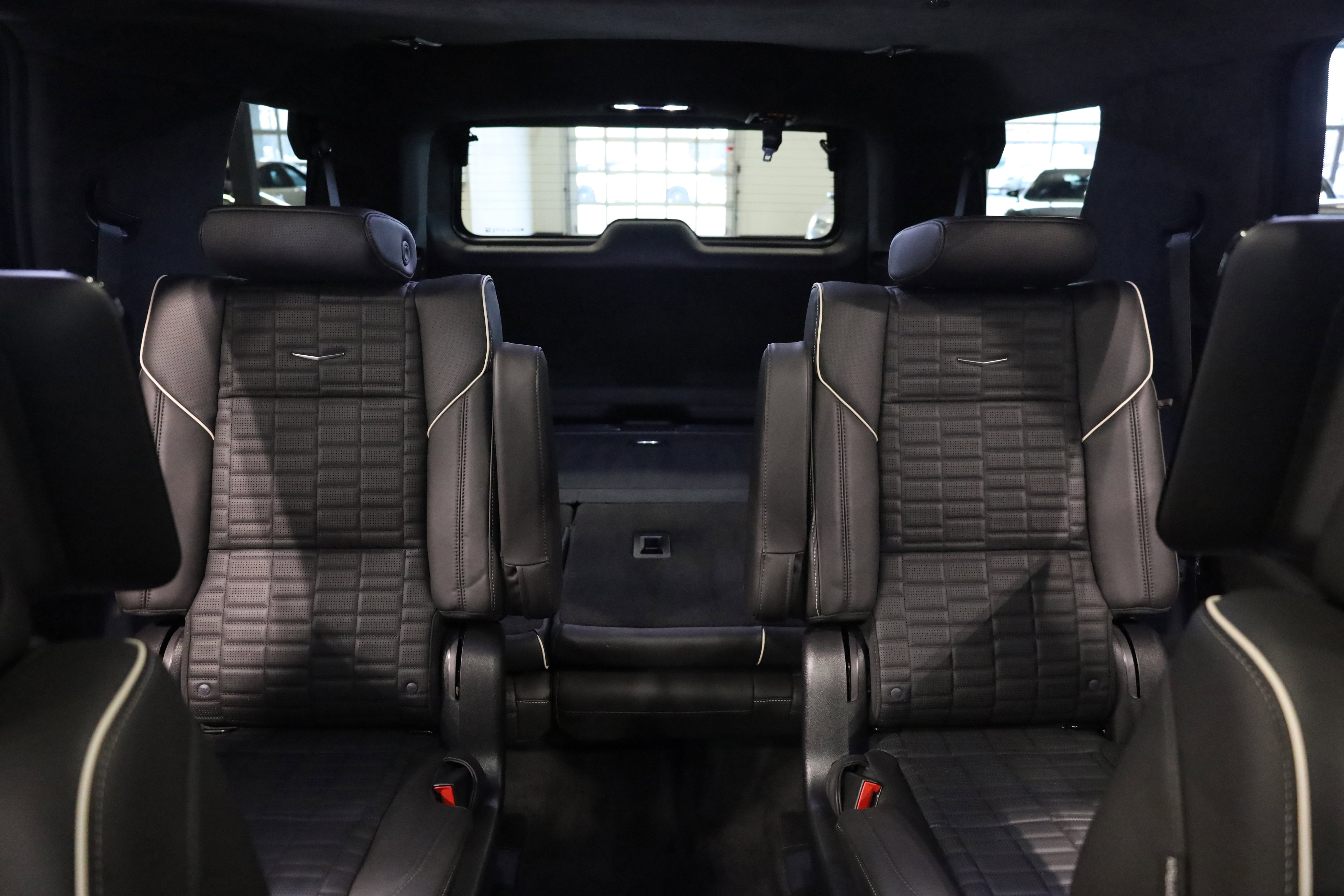 Used 2023 Cadillac Escalade V image 37