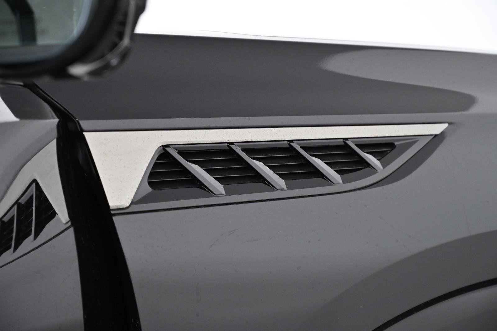 New 2026 INFINITI QX80 Autograph w/ Premium Cargo Package image 10