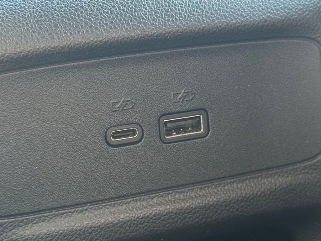 Used 2024 Buick Envista Sport Touring w/ Convenience I Package image 25