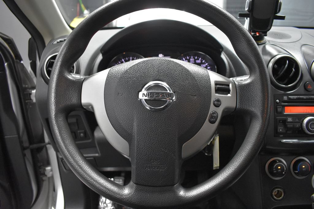 Used 2013 Nissan Rogue S FWD image 20