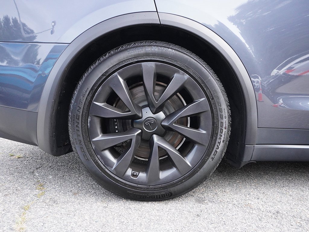 Used 2022 Tesla Model X image 26