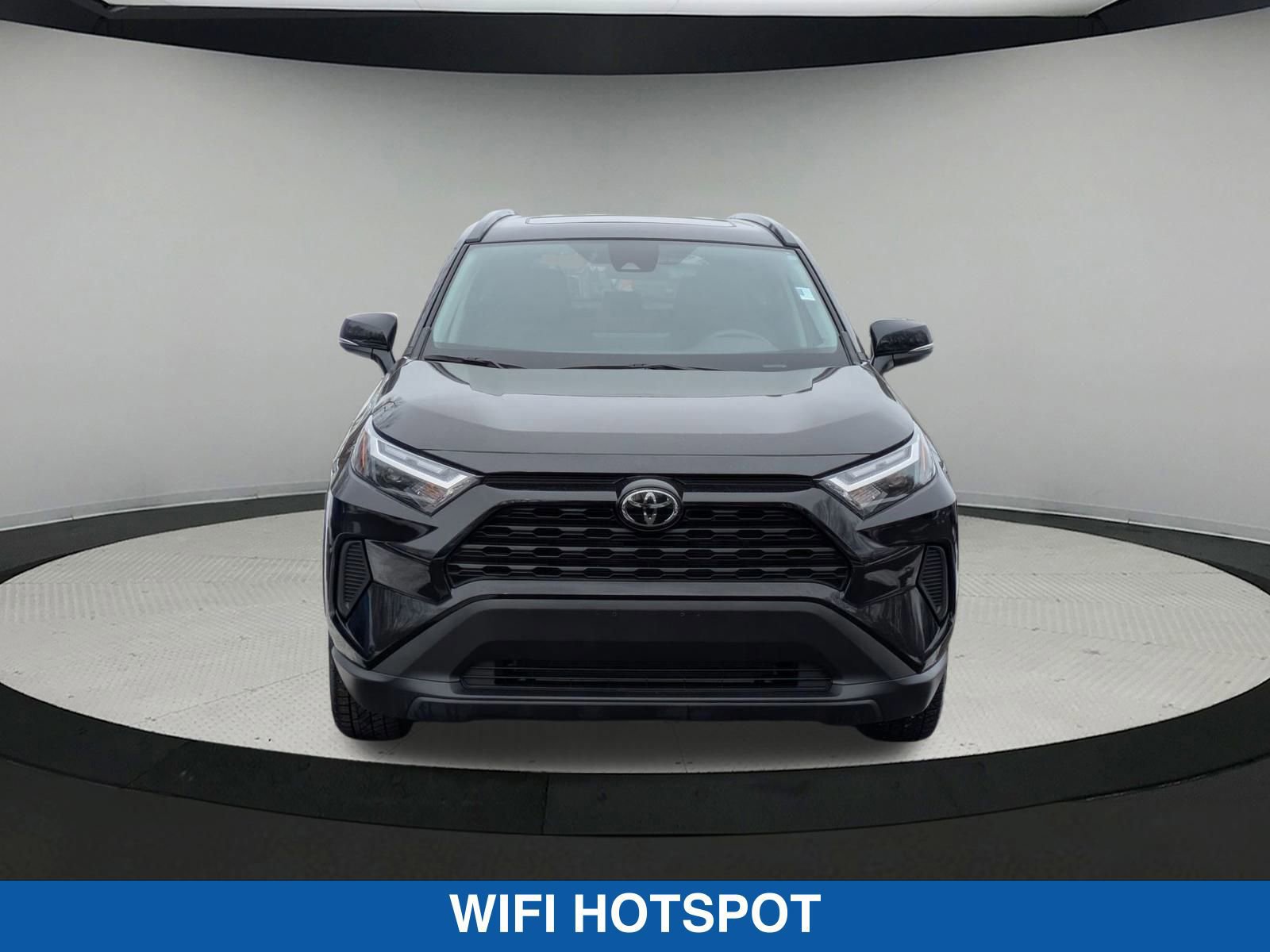 Used 2024 Toyota RAV4 XLE w/ Convenience Package image 9