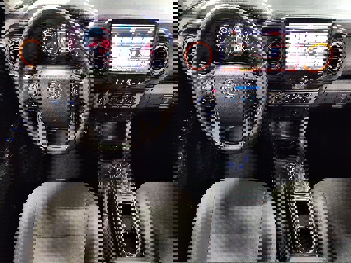 Used 2021 Toyota Tacoma SR image 45