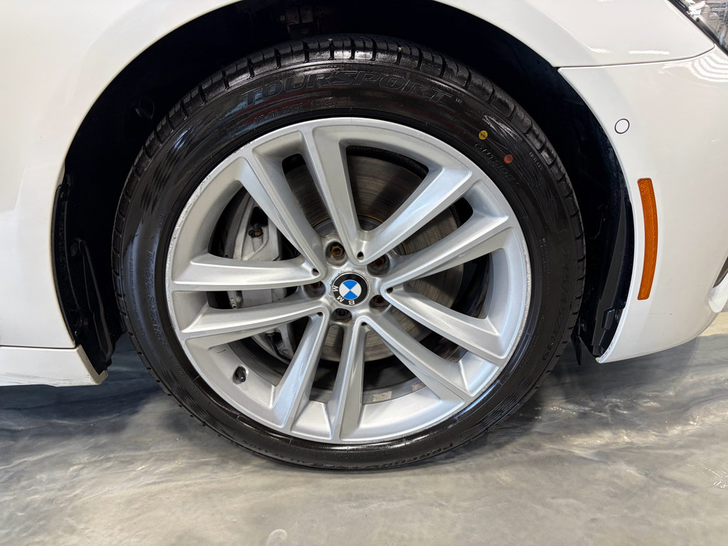 Used 2017 BMW 750i xDrive AWD/4WD image 28