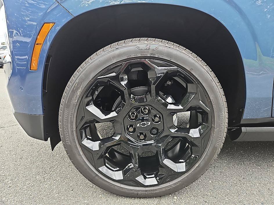 New 2026 Chevrolet Tahoe High Country AWD/4WD image 8