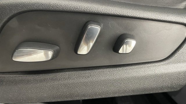 Used 2023 Cadillac XT5 Sportv image 34