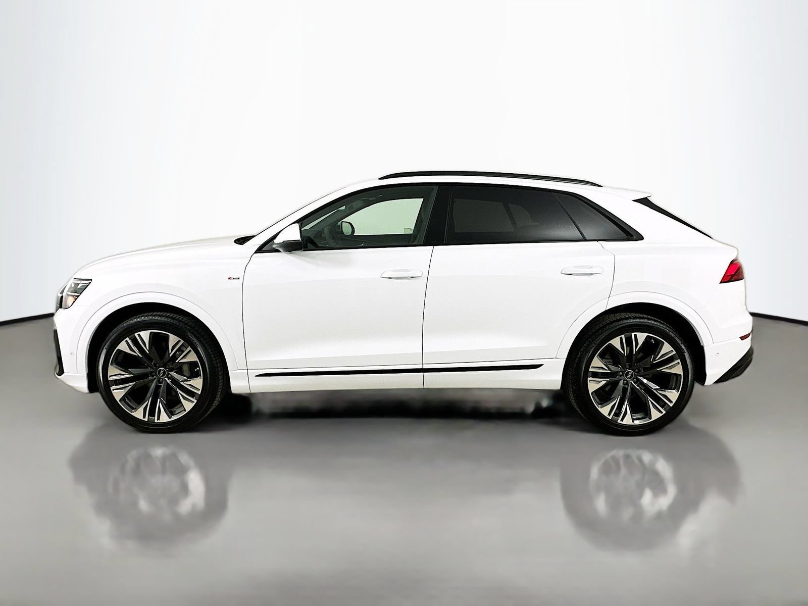New 2026 Audi Q8 Premium Plus AWD/4WD image 8