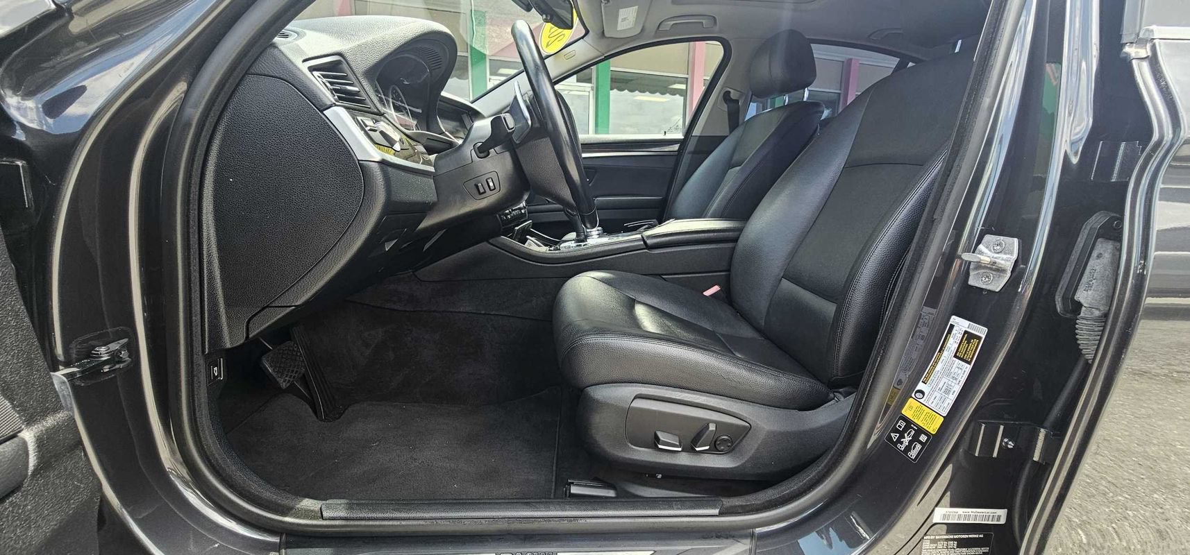 Used 2016 BMW 528i xDrive Sedan AWD/4WD image 14