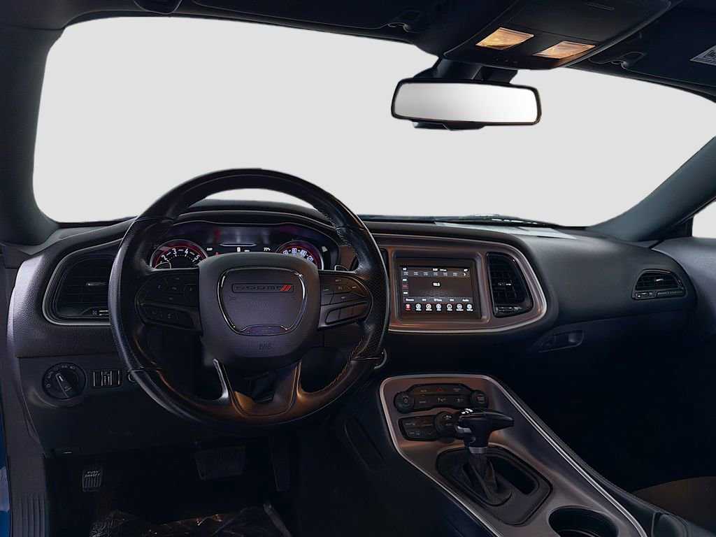 Used 2022 Dodge Challenger GT image 23