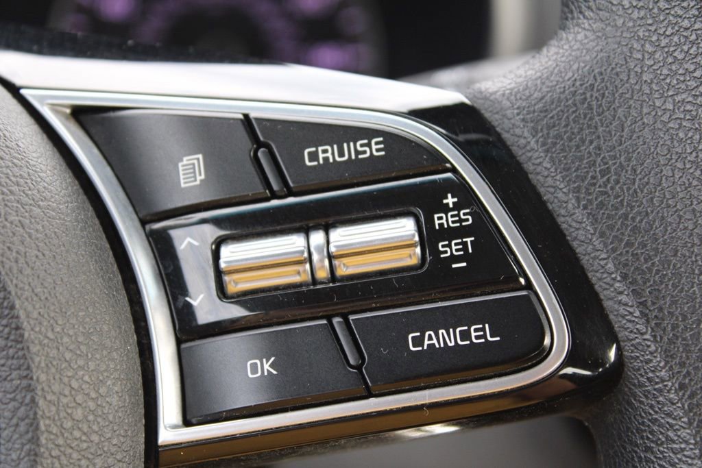 Used 2020 Kia Optima LX image 27