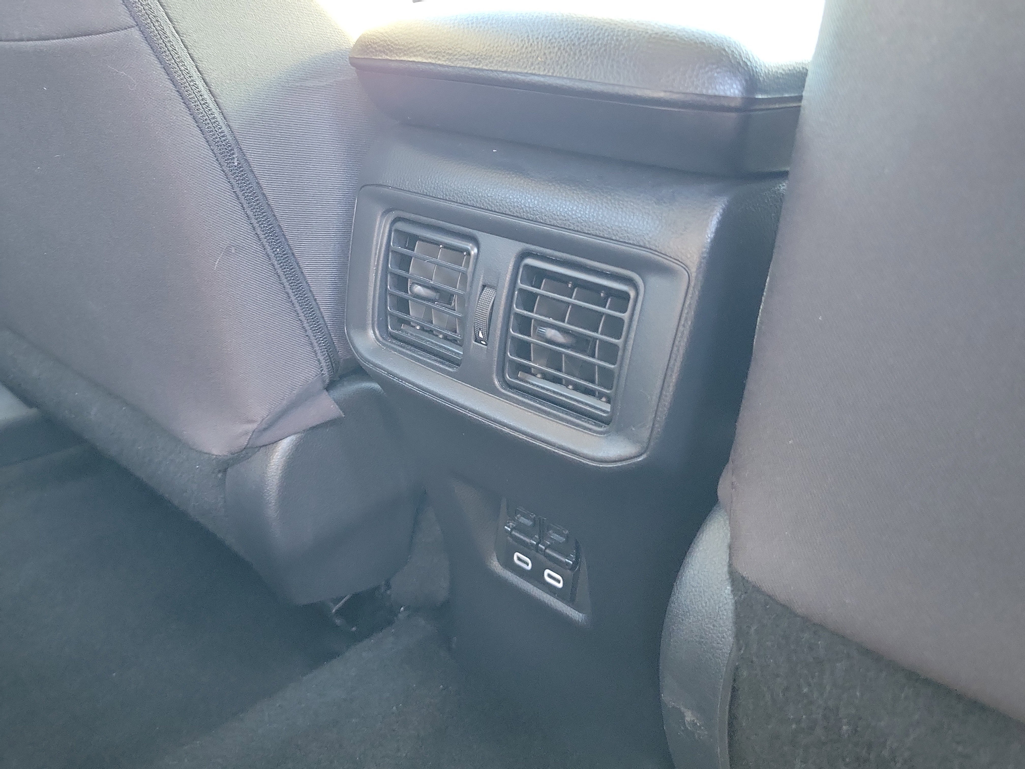 Certified 2025 Toyota RAV4 XLE image 29