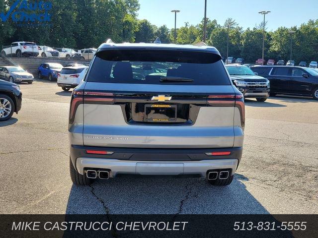 Used 2026 Chevrolet Traverse LT AWD/4WD image 4