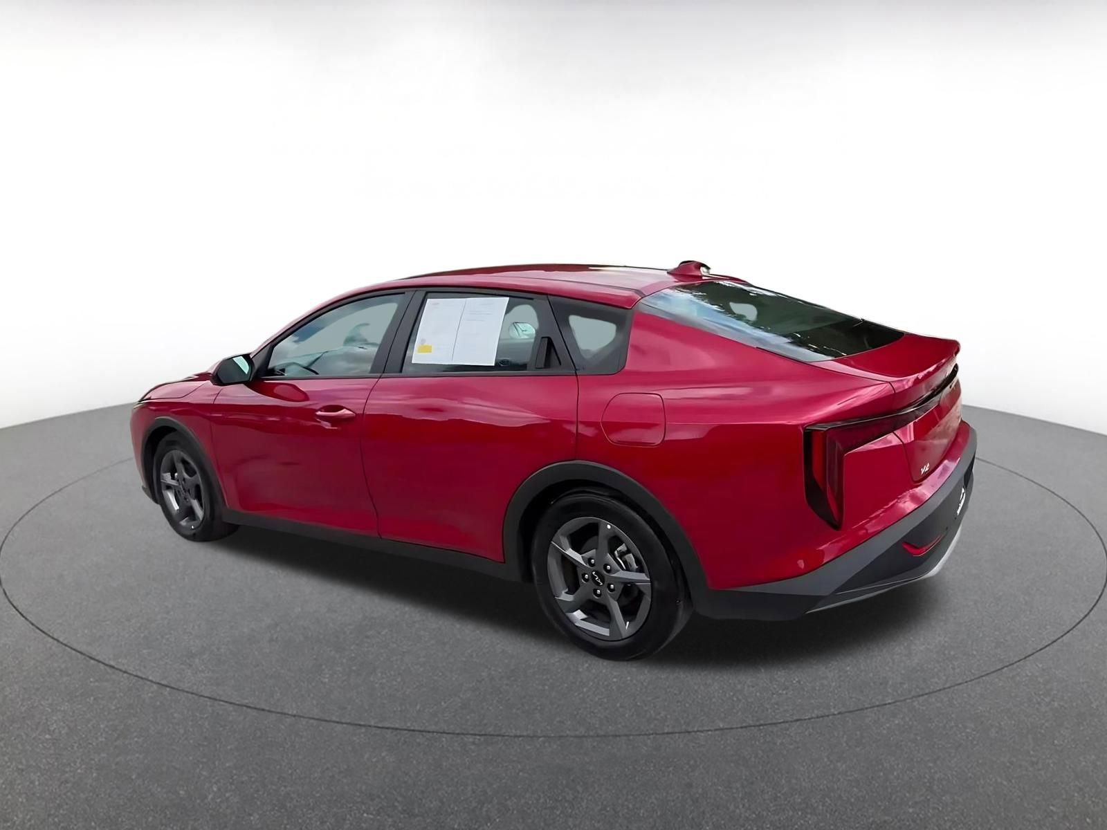 Used 2025 Kia K4 FWD image 10