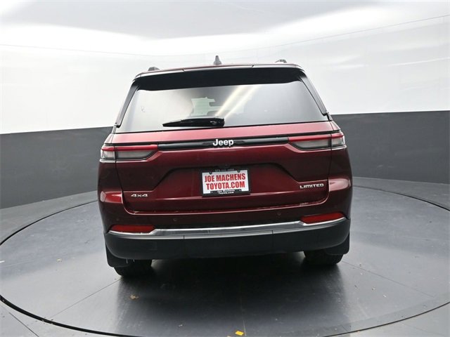 Used 2025 Jeep Grand Cherokee Limited w/ MOPAR Finishing Package image 6