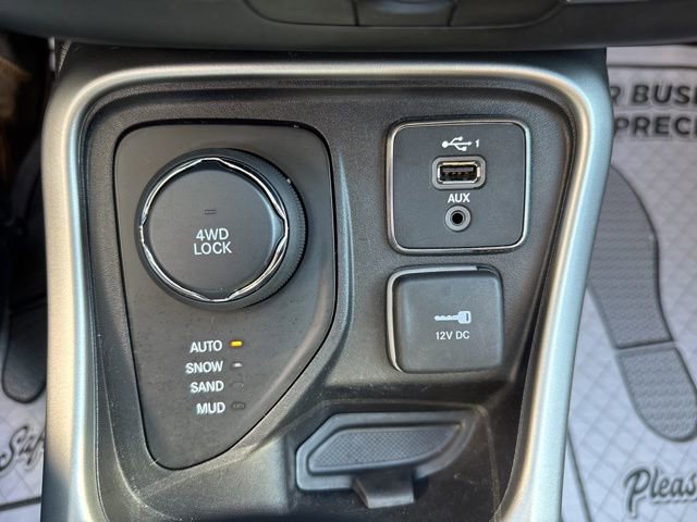 Certified 2020 Jeep Compass Sport w/ Cold Weather Group image 23