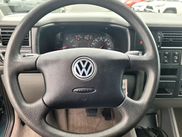 Used 2003 Volkswagen Eurovan MV FWD image 30