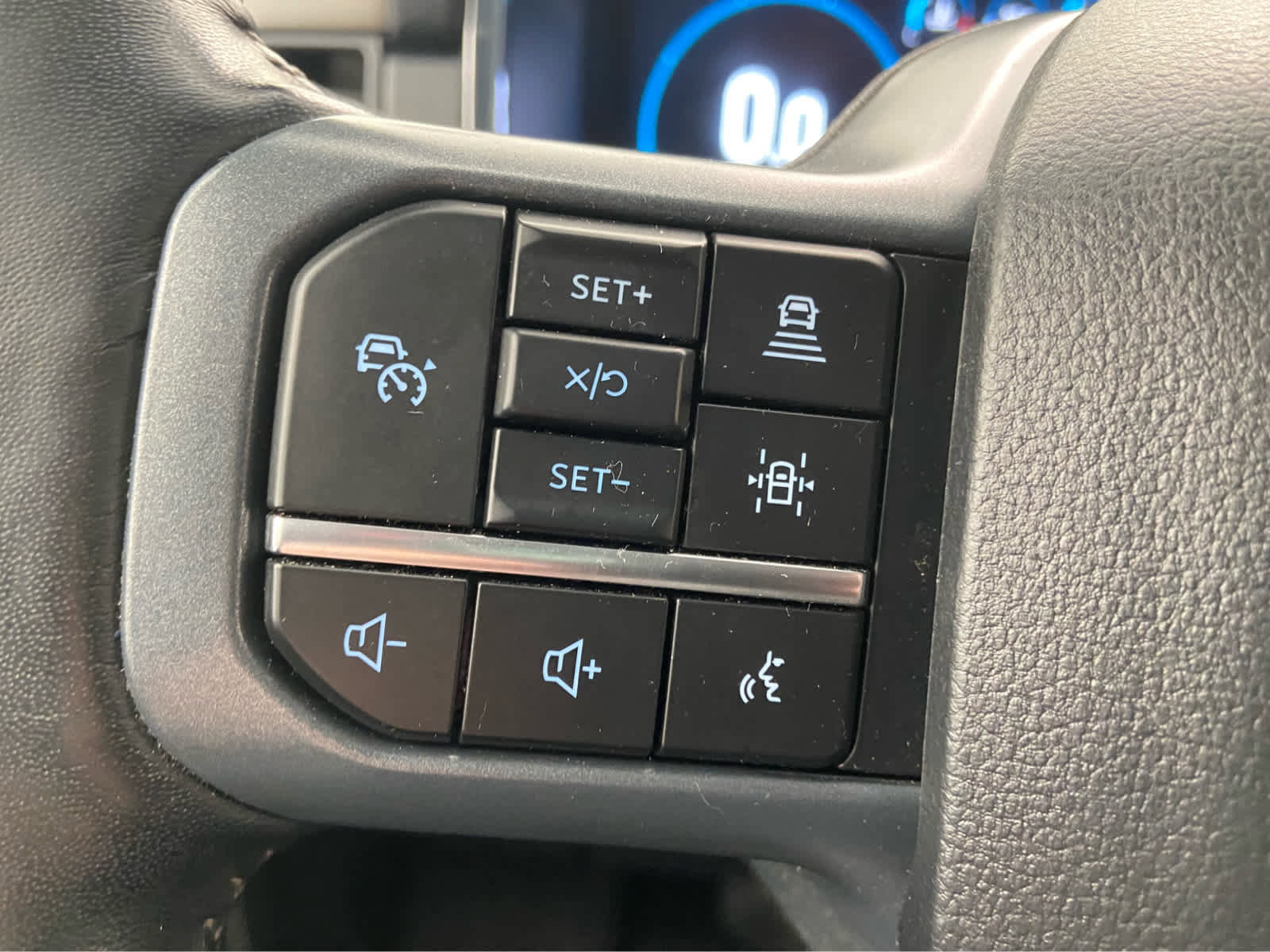 Used 2023 Ford F150 Lariat w/ Equipment Group 502A High image 22