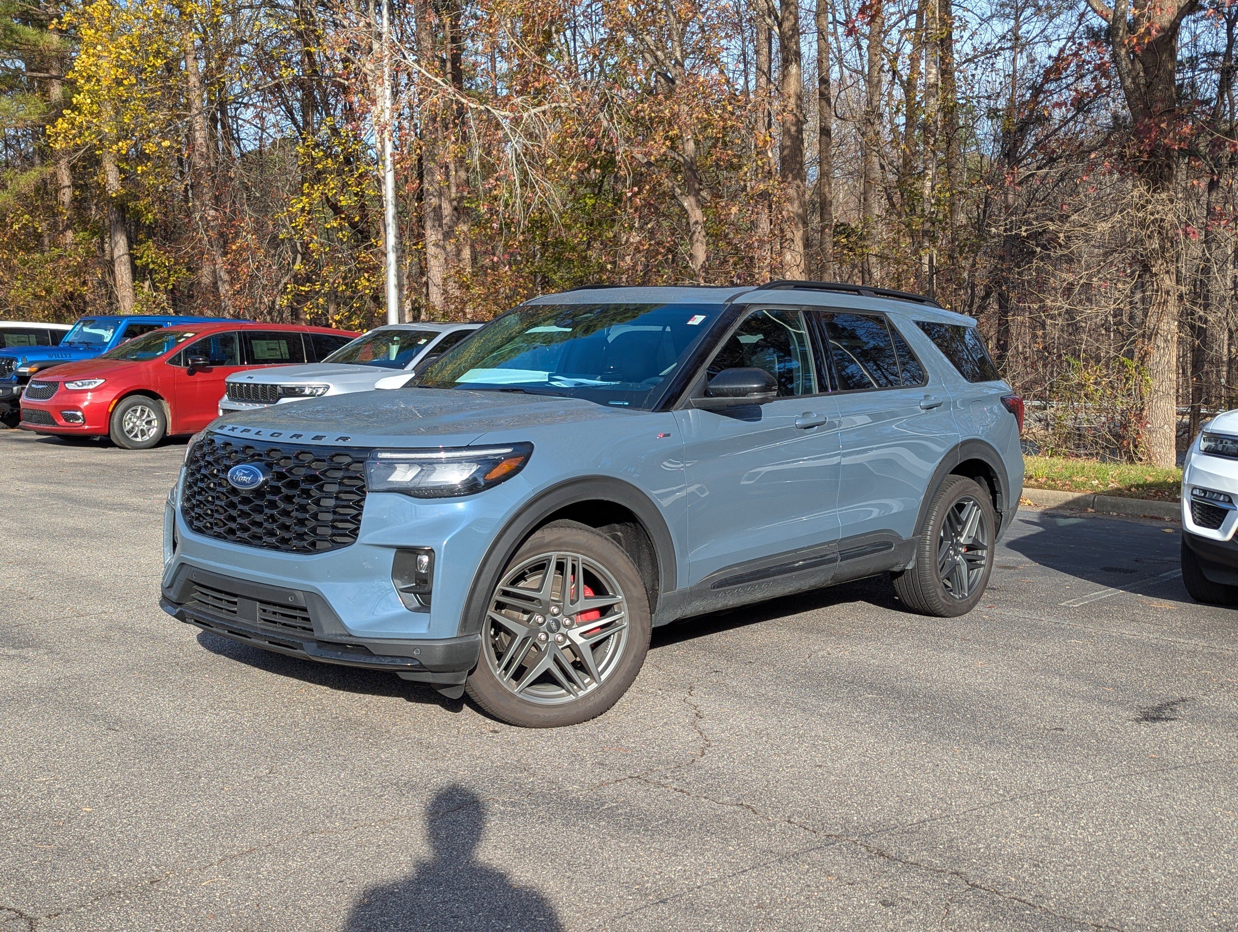 Used 2025 Ford Explorer ST-Line w/ Premium Package