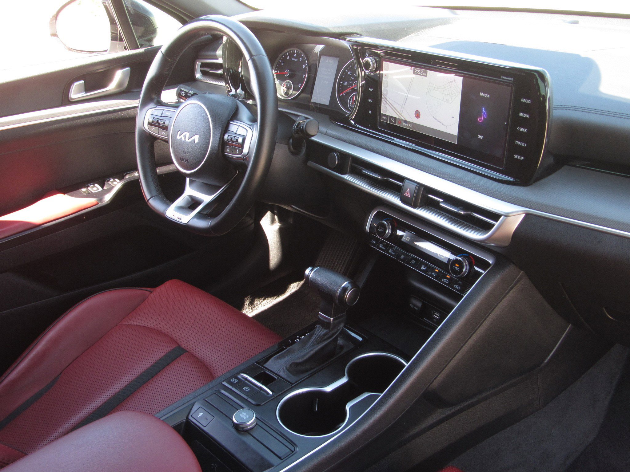 Used 2022 Kia K5 GT-Line w/ GT-Line FWD Premium Package image 10