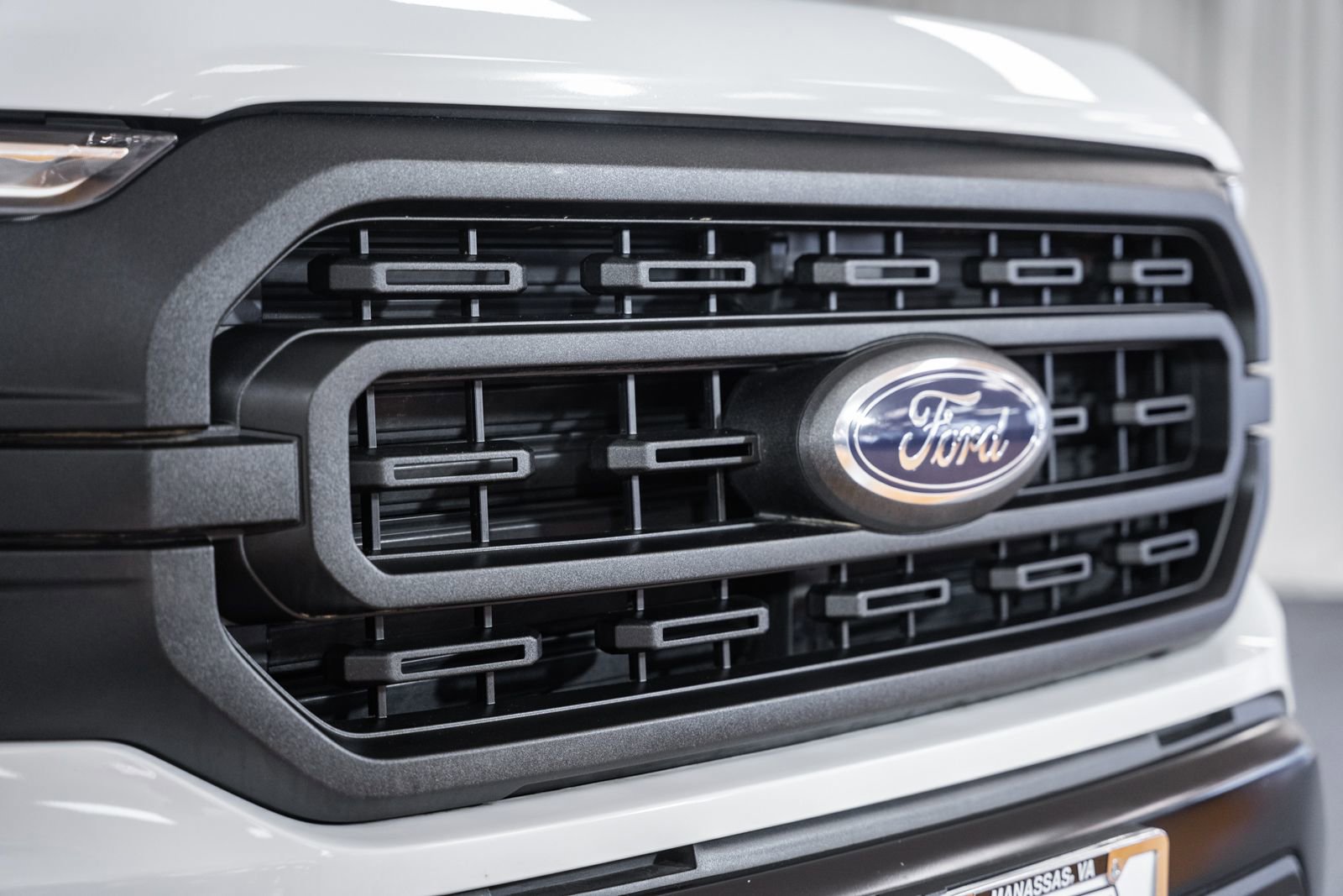 Used 2021 Ford F150 XL w/ Equipment Group 101A High RWD image 9