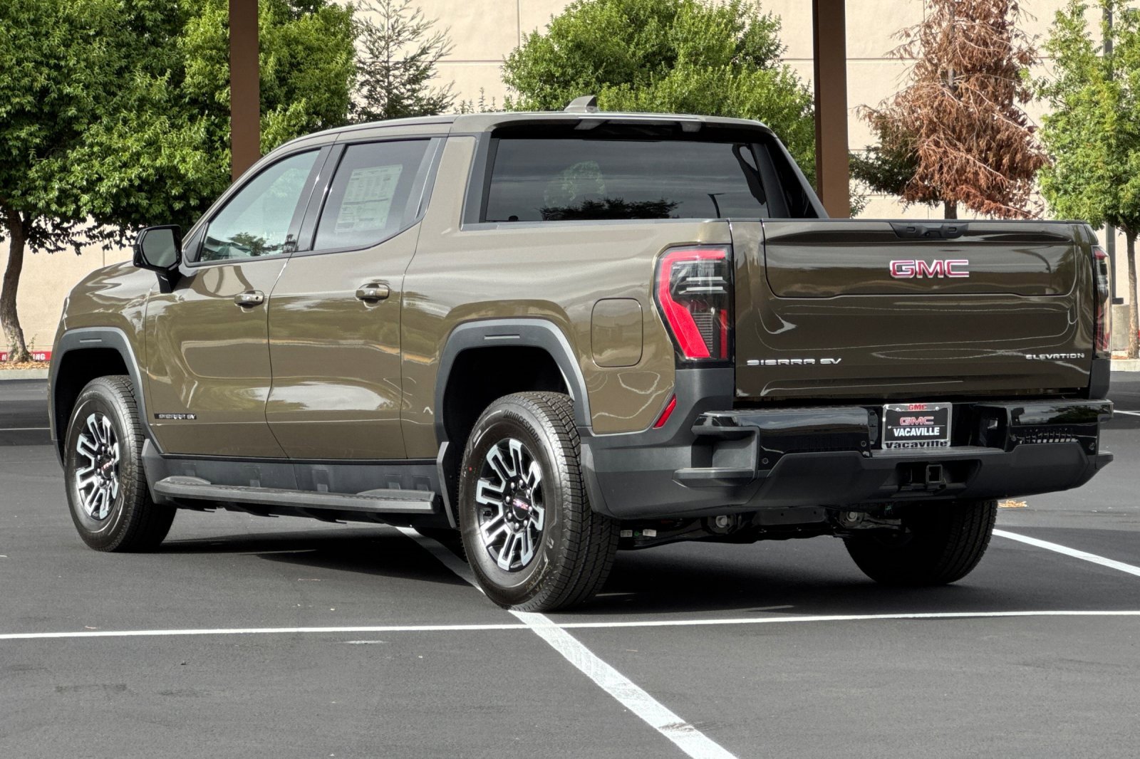 New 2026 GMC Sierra EV Elevation image 7