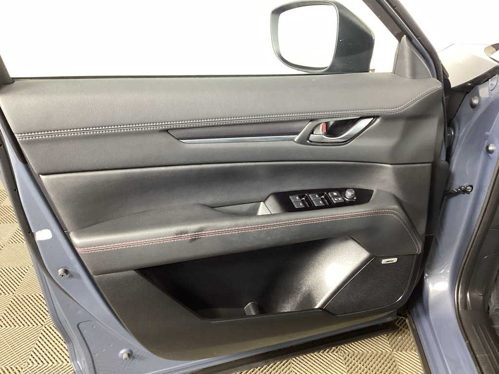 Used 2025 MAZDA CX-5 Carbon Edition AWD/4WD image 17