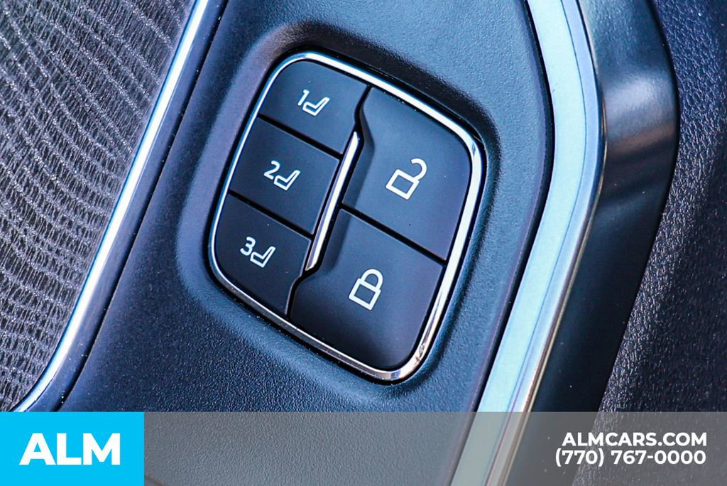 Used 2025 Ford F450 Platinum w/ Snow Plow Prep Package image 50