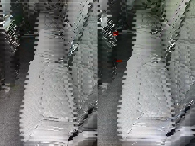 New 2026 Volkswagen Atlas SE image 14